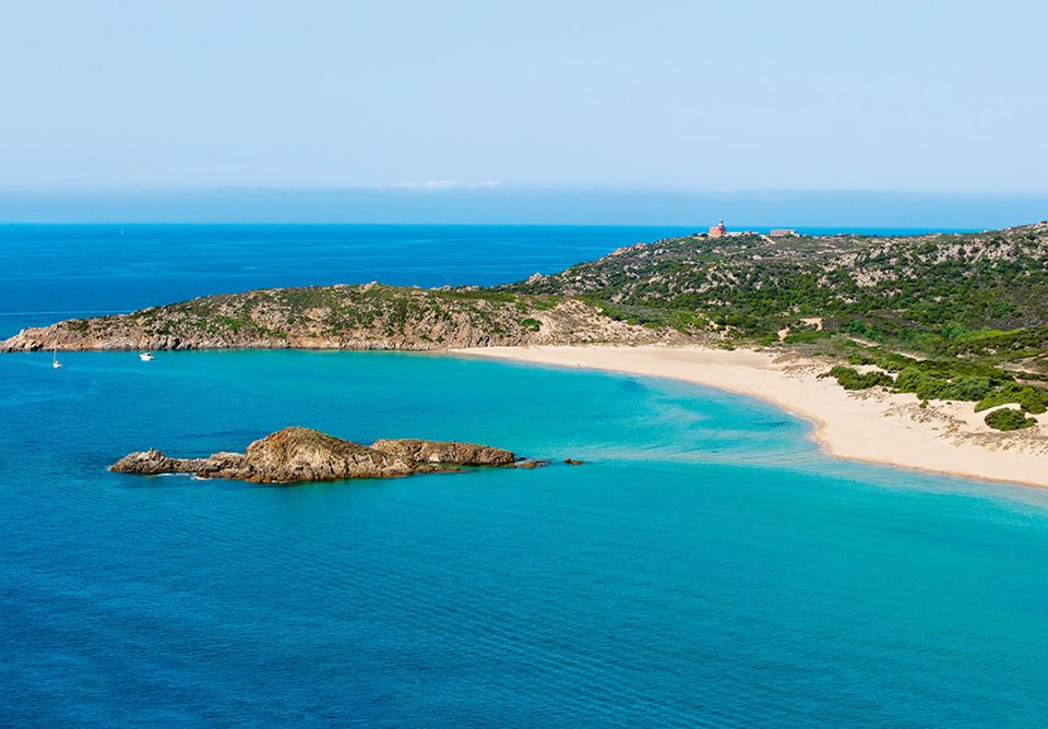 Una de las maravillosas playas de Cerdeña (Italia) CRUCEROS CERDEÑA CRUCEROS ITALIA CRUCEROS MEDITERRANEO CRUCEROS FAMILIARES